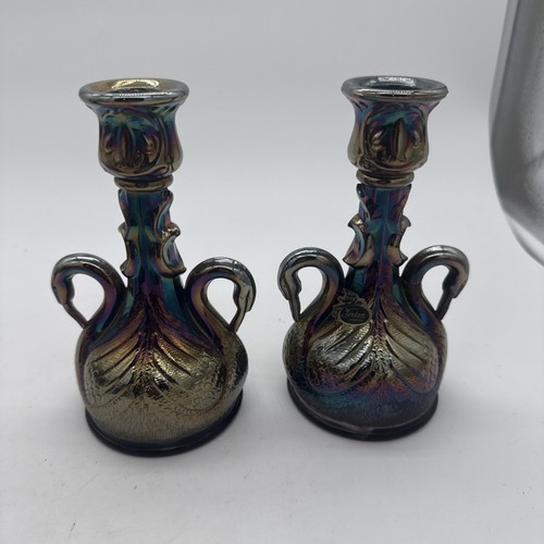 Fenton amethyst carnival - amethyst, swan
