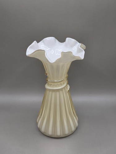 Vtg fenton candleglow ylw - candleglow,